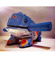 Χρωματιστή ξύλινη ξύστρα βάτραχος 12cm. |  Kρουστά Χειρός στο Pegasus Music Store