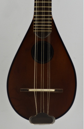 Baglamas curved one piece of linden. |  Baglamas στο Pegasus Music Store