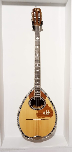 Bouzouki traditional 8 strings from mulberry  . |  Bouzouki 8-strings στο Pegasus Music Store