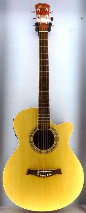 L.a.Guitars Auditorium ηλεκτροακουστική. |  Ηλεκτρακουστικές Κιθάρες στο Pegasus Music Store