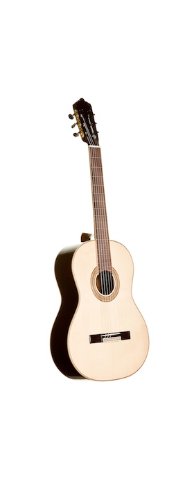La Mancha Zafiro S |  Classical guitars στο Pegasus Music Store